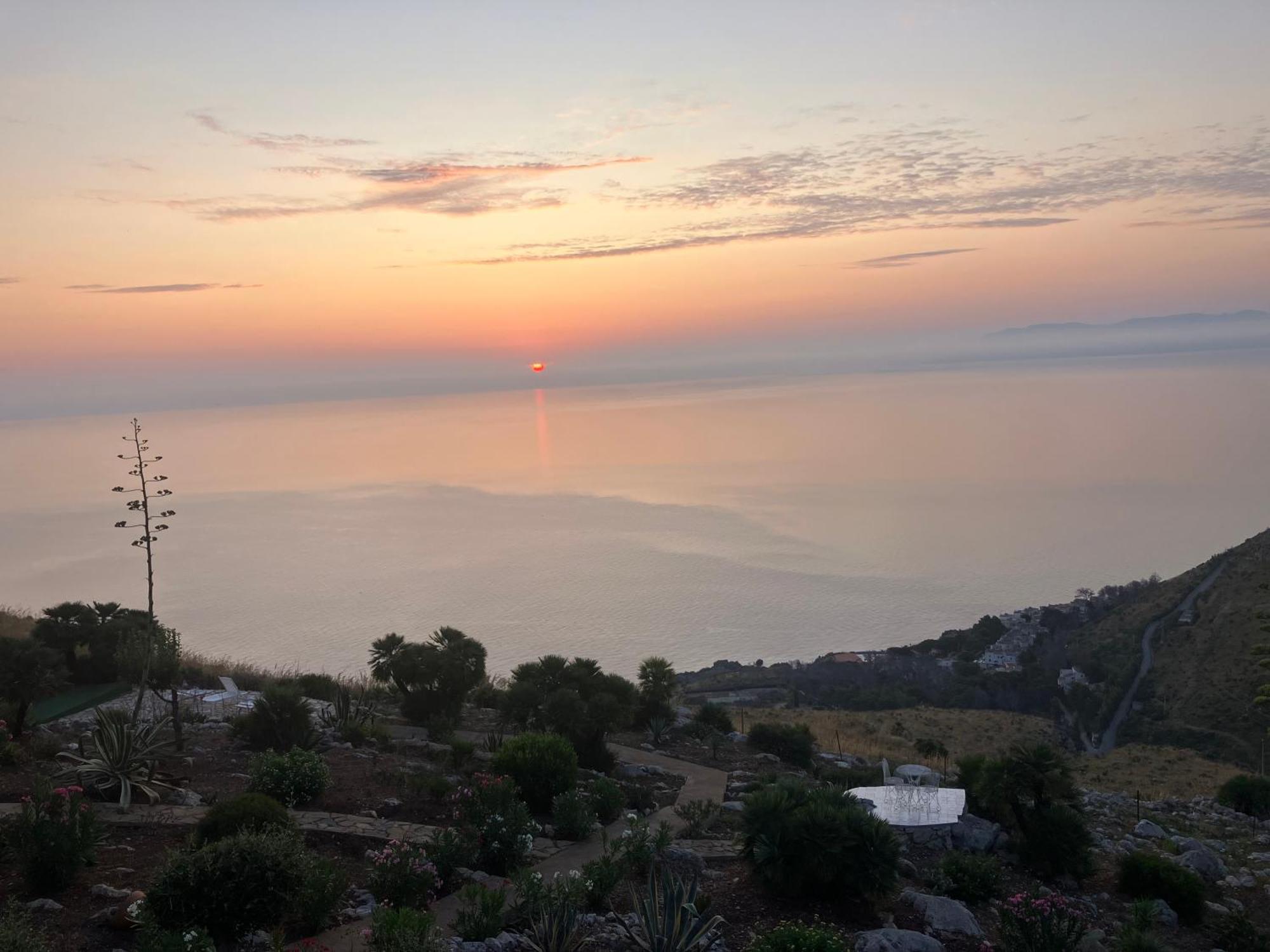Bed & Breakfast Baglio La Luna - San Vito Lo Capo